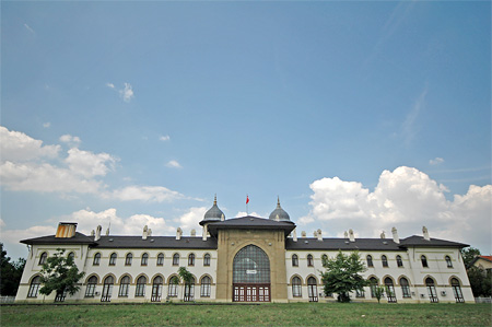 Trakya Üniversitesi - azgezmis.com
